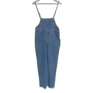 Forever 21‎ M raw hem skinny belt jean overalls or jumper